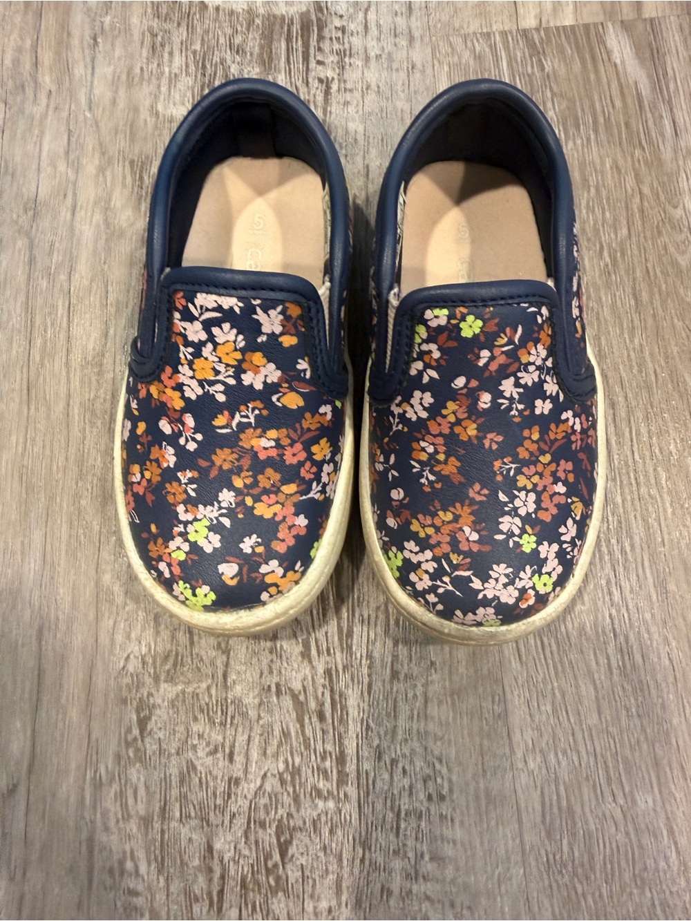 Carter’s Toddler Floral Slip-On Shoes Size 5 Navy Canvas Sneakers - Picture 2 of 7